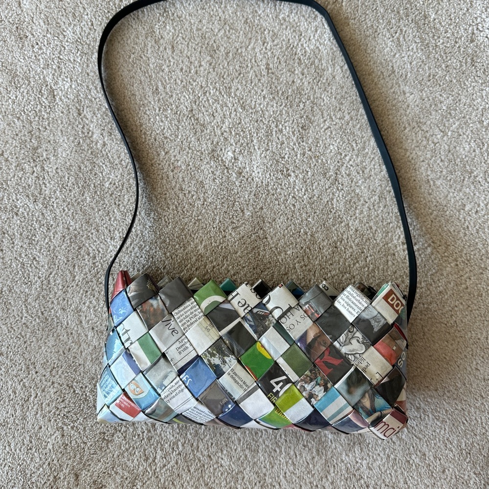 Red and Blu Eco-Friendly Shoulder Bag with Artistic Weave
